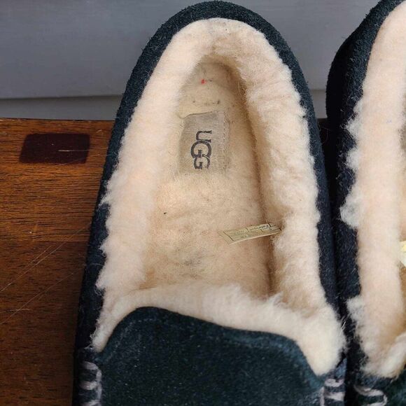 UGG Black Ansley Suede Shearling Slippers size 7 - Picture 4 of 10